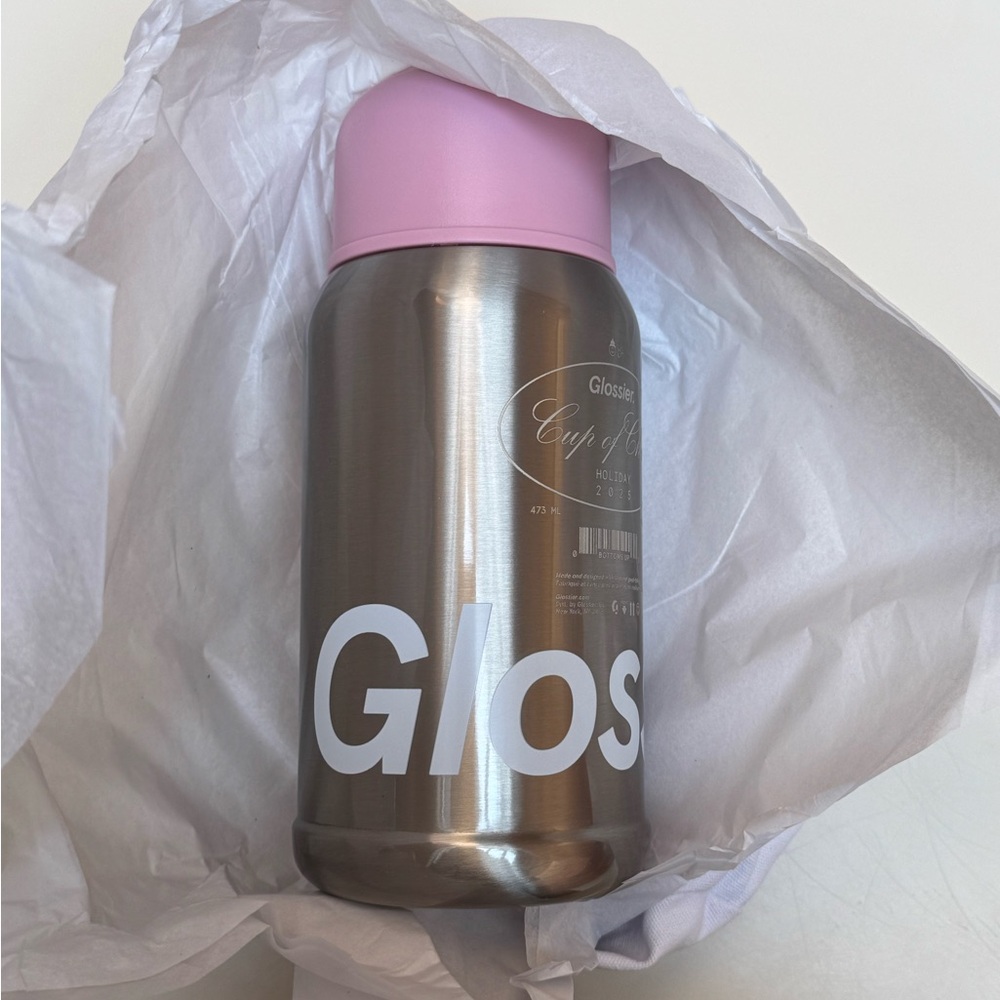 Glossier Classic Tumbler - 2025 Holiday Limited Edition